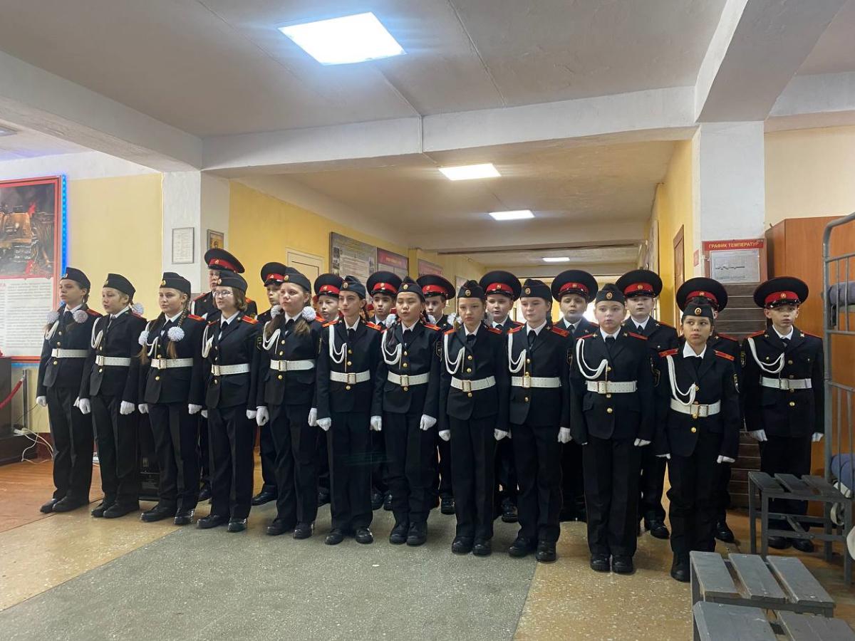 Кадетский класс в гостях у военнослужащих ракетной части.