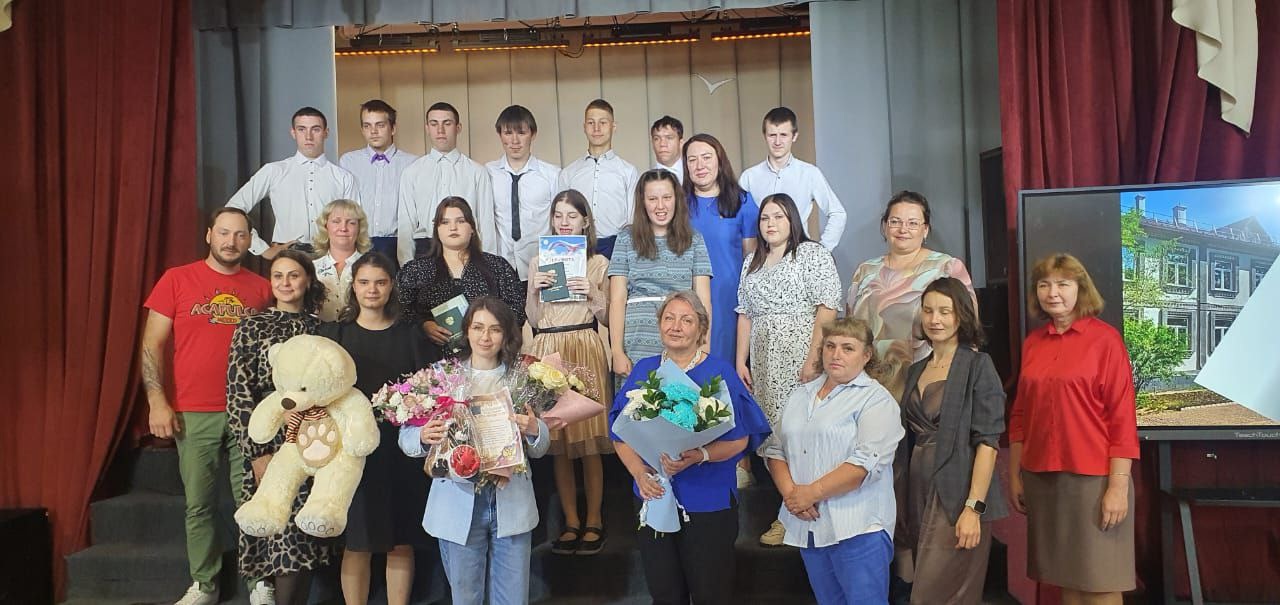 Выпускники 9К.