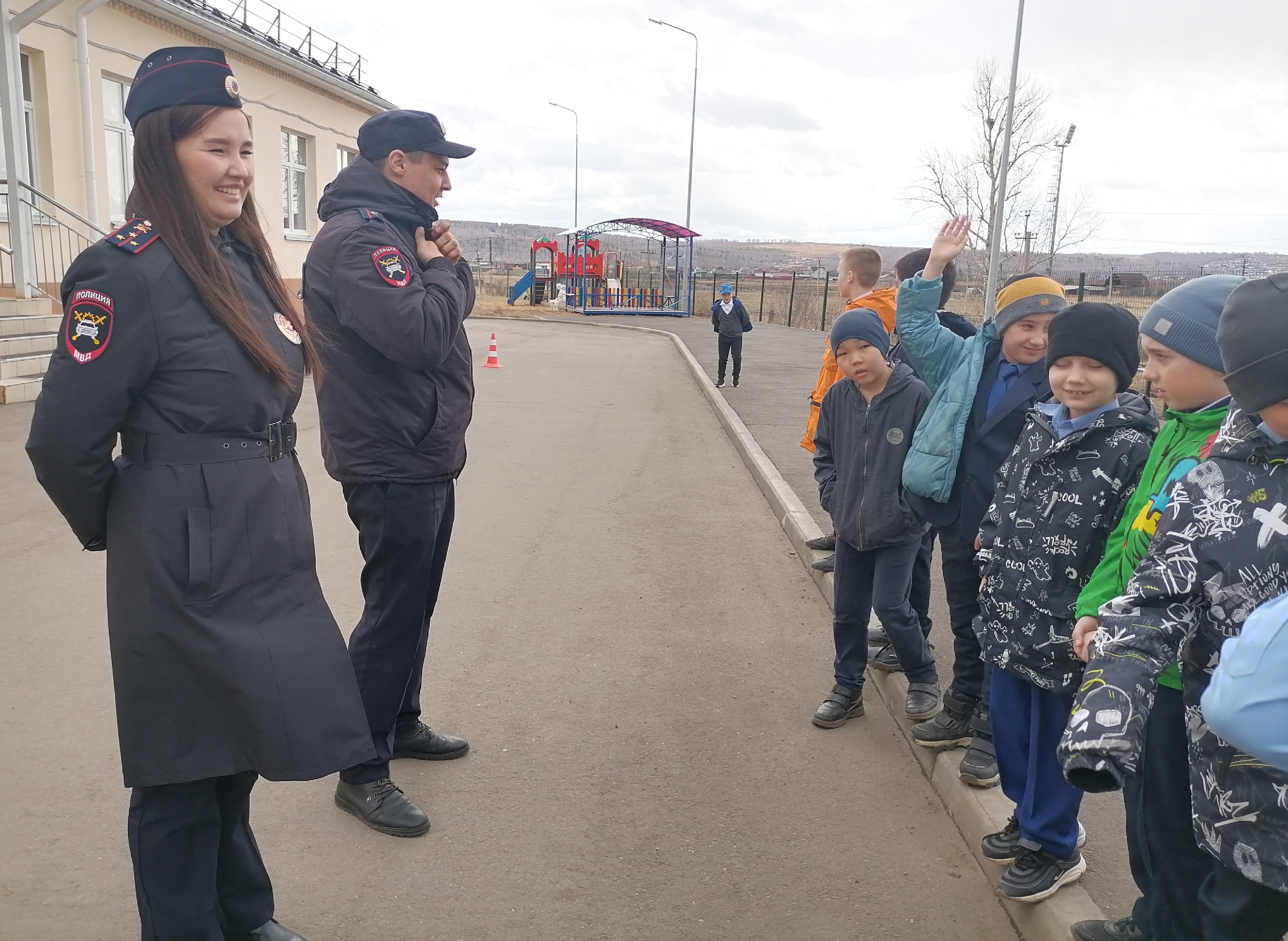 Дорога - место повышенной опасности.
