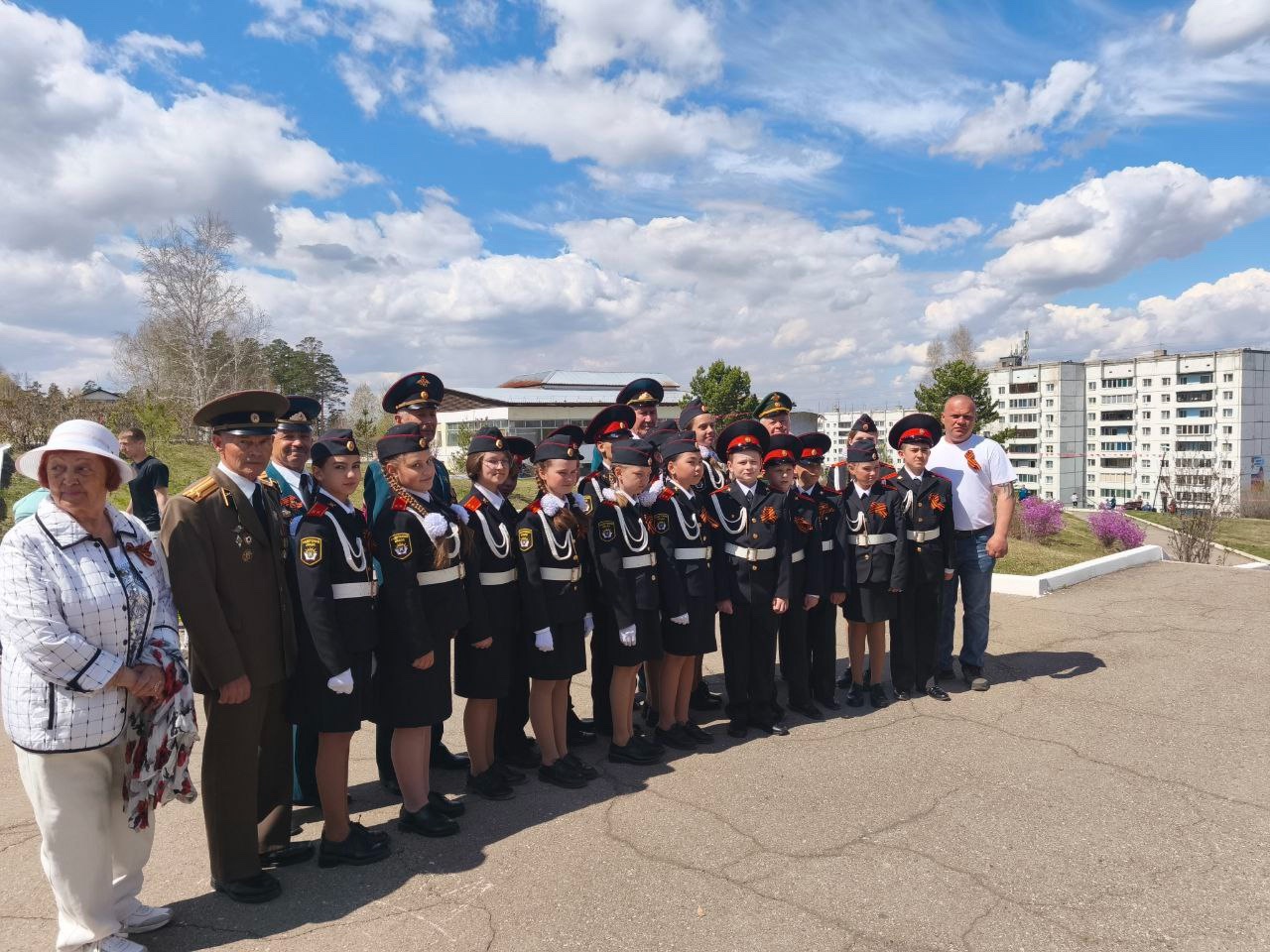 В преддверии великого праздника Победы.