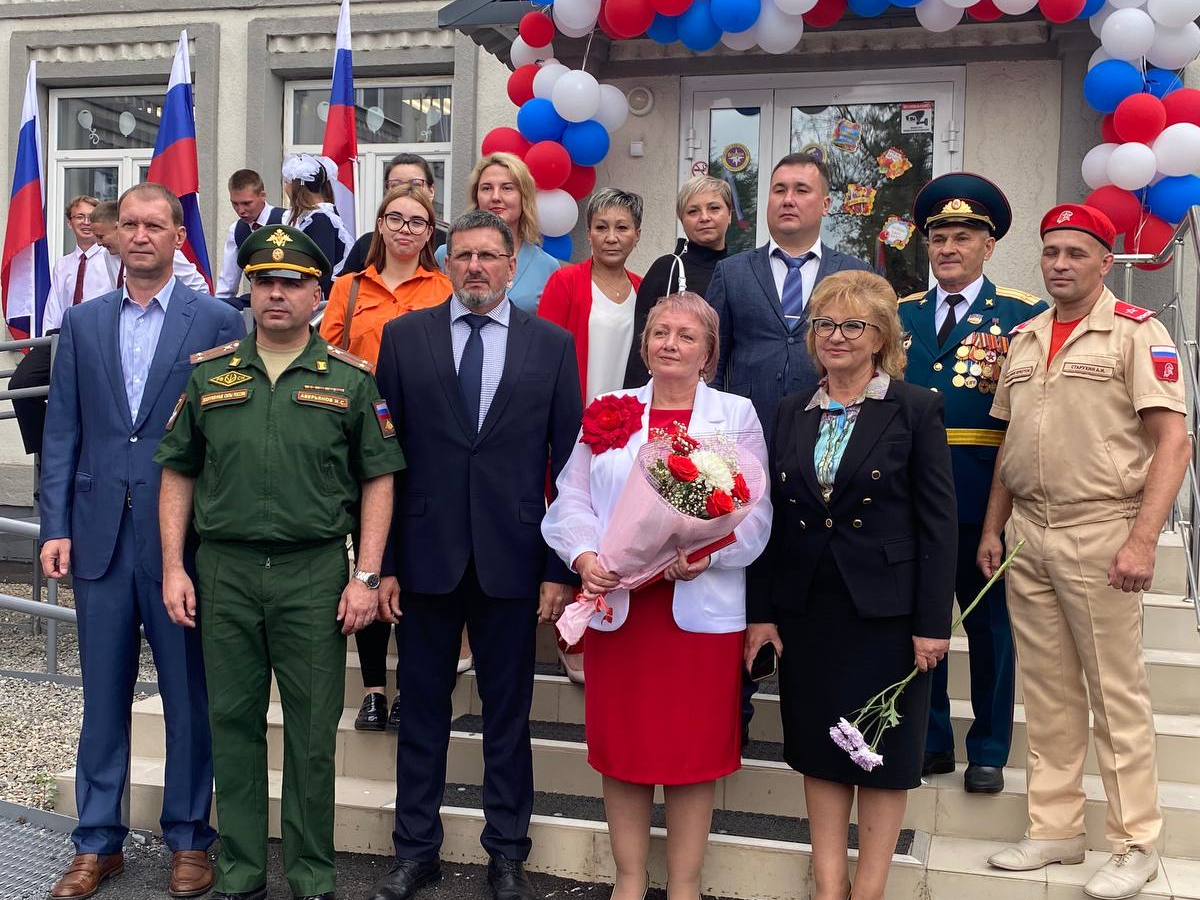 В 2024-2025 учебном году в нашей школе открыт кадетский класс.